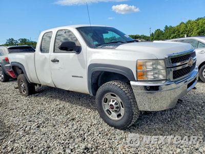 Czwarte zdjęcie samochodu z boku: 2011 CHEVROLET SILVERADO C2500 HEAVY DUTY VIN:1GC2CVCG9BZ350439 - miniatura