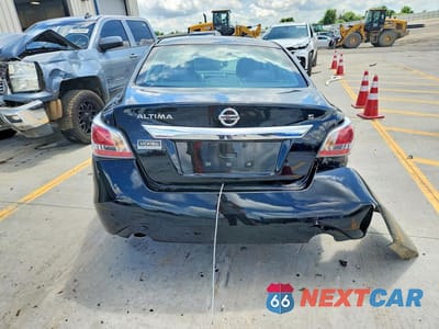 Zdjęcie 6 z 12 samochodu: 2015 NISSAN ALTIMA 2.5 S VIN:1N4AL3AP9FN340449 - miniatura