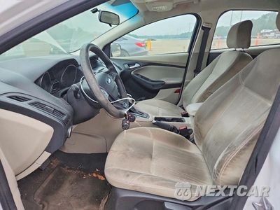 Zdjęcie 7 z 12 samochodu: 2016 FORD FOCUS SE VIN:1FADP3K20GL249698 - miniatura