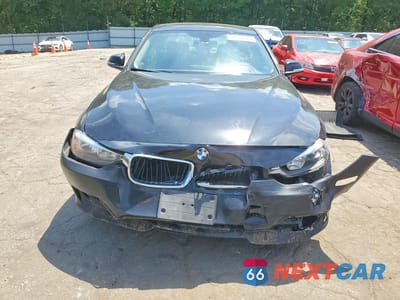 Piąte zdjęcie samochodu w środku: 2013 BMW 328 I SULEV VIN:WBA3C1C58DF438704 - miniatura