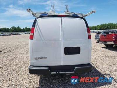 Zdjęcie 6 z 13 samochodu: 2018 CHEVROLET EXPRESS G3500 VIN:1GCZGHFG4J1212062 - miniatura