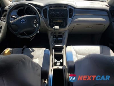 Zdjęcie 8 z 12 samochodu: 2002 TOYOTA HIGHLANDER LIMITED VIN:JTEHF21A220079352 - miniatura
