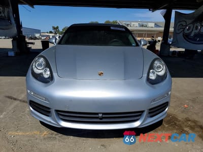 Piąte zdjęcie samochodu w środku: 2015 PORSCHE PANAMERA SE HYBRID VIN:WP0AD2A73FL040466 - miniatura