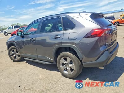 Drugie zdjęcie samochodu z przodu: 2023 TOYOTA RAV4 XLE VIN:2T3P1RFV4PC362438 - miniatura