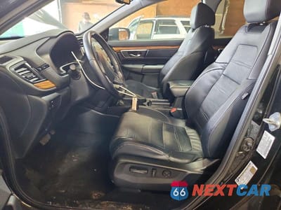 Zdjęcie 7 z 13 samochodu: 2018 HONDA CR-V EXL VIN:7FARW2H85JE045051 - miniatura