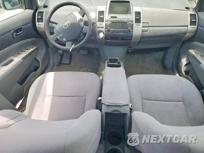 Zdjęcie 8 z 13 samochodu: 2007 TOYOTA PRIUS BASE VIN:JTDKB20UX73244930 - miniatura