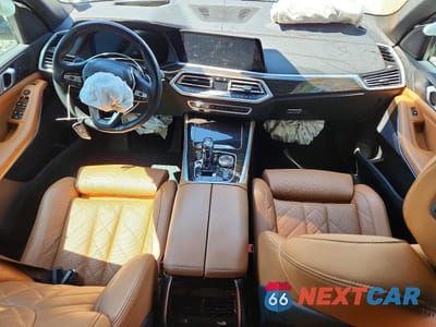 Zdjęcie 8 z 13 samochodu: 2023 BMW X5 XDRIVE45E VIN:5UXTA6C07P9S00645 - miniatura