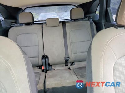 Zdjęcie 10 z 14 samochodu: 2022 FORD ESCAPE S VIN:1FMCU0F62NUA82001 - miniatura