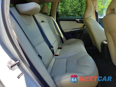 Zdjęcie 11 z 13 samochodu: 2016 VOLVO XC60 T6 PREMIER VIN:YV449MRK8G2892304 - miniatura
