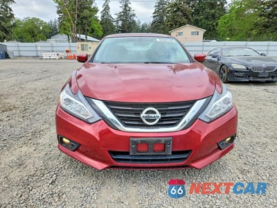 Piąte zdjęcie samochodu w środku: 2016 NISSAN ALTIMA 2.5 SV VIN:1N4AL3AP7GC148962 - miniatura