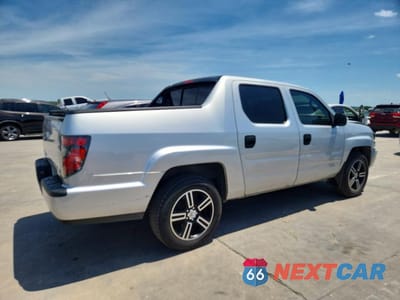 Trzecie zdjęcie samochodu z tyłu: 2014 HONDA RIDGELINE SPORT VIN:5FPYK1F72EB011993 - miniatura