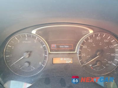 Zdjęcie 9 z 13 samochodu: 2013 NISSAN PATHFINDER VIN:5N1AR2MM7DC671992 - miniatura
