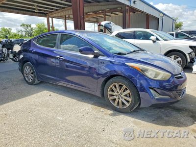Czwarte zdjęcie samochodu z boku: 2014 HYUNDAI ELANTRA SE VIN:5NPDH4AE4EH481974 - miniatura