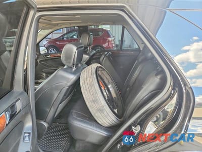 Zdjęcie 10 z 13 samochodu: 2007 MERCEDES-BENZ ML 63 AMG VIN:4JGBB77E17A199878 - miniatura