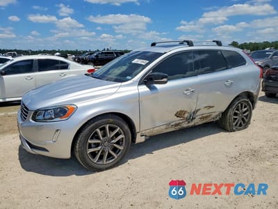 2017 VOLVO XC60 T6 DYNAMIC YV449MRRXH2202793 - główne zdjęcie licytacji z USA - miniatura
