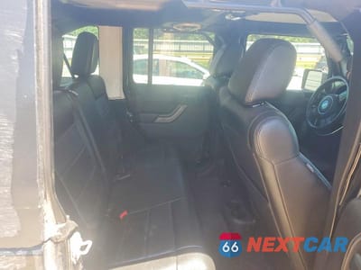 Zdjęcie 10 z 12 samochodu: 2012 JEEP WRANGLER UNLIMITED SPORT VIN:1C4BJWDG6CL119190 - miniatura