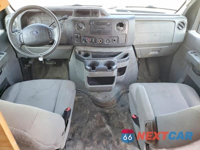 Zdjęcie 8 z 13 samochodu: 2009 FORD ECONOLINE E250 VAN VIN:1FTNE24W39DA31976 - miniatura