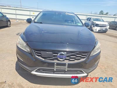 Piąte zdjęcie samochodu w środku: 2018 VOLVO V60 CROSS COUNTRY PREMIER VIN:YV440MWK4J2052882 - miniatura