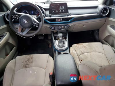 Zdjęcie 8 z 12 samochodu: 2020 KIA FORTE LXS VIN:3KPF24ADXLE175994 - miniatura