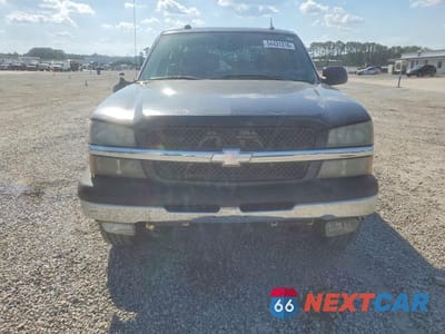 Piąte zdjęcie samochodu w środku: 2004 CHEVROLET SILVERADO K2500 VIN:1GCGK23U14F105426 - miniatura