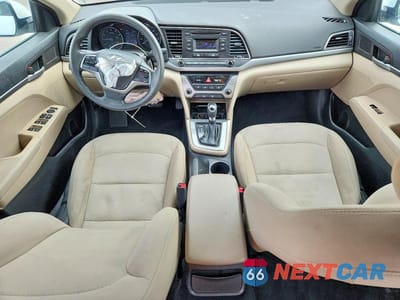 Zdjęcie 8 z 12 samochodu: 2017 HYUNDAI ELANTRA SE VIN:5NPD74LF0HH189073 - miniatura