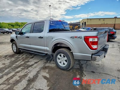 Drugie zdjęcie samochodu z przodu: 2022 FORD F150 SUPERCREW VIN:1FTFW1E54NKF26128 - miniatura