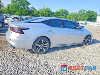 Trzecie zdjęcie samochodu z tyłu: 2019 NISSAN MAXIMA 3.5 SV VIN:1N4AA6AV3KC364631 - miniatura