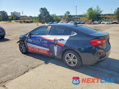 Drugie zdjęcie samochodu z przodu: 2017 CHEVROLET CRUZE LT VIN:1G1BE5SM0H7277167 - miniatura