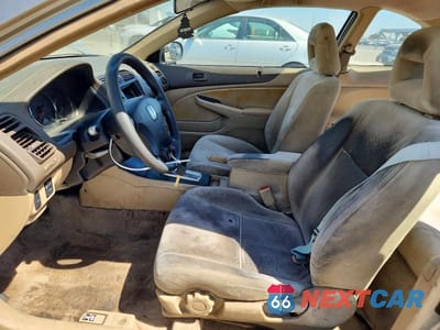 Zdjęcie 7 z 12 samochodu: 2003 HONDA CIVIC LX VIN:1HGEM22543L031058 - miniatura