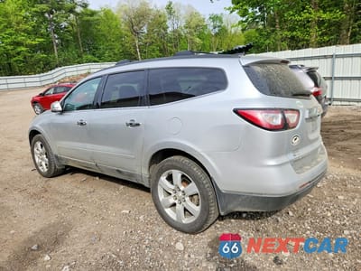 Drugie zdjęcie samochodu z przodu: 2017 CHEVROLET TRAVERSE LT VIN:1GNKVGKD0HJ185943 - miniatura