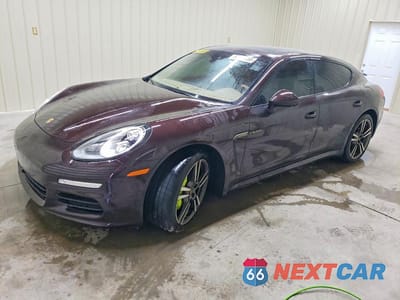 2014 PORSCHE PANAMERA S HYBRID WP0AD2A71EL044191 - główne zdjęcie licytacji z USA - miniatura