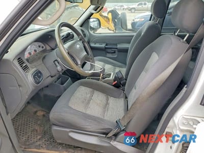 Zdjęcie 7 z 12 samochodu: 2004 FORD EXPLORER SPORT TRAC VIN:1FMZU67K84UA62262 - miniatura