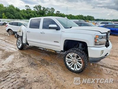 Czwarte zdjęcie samochodu z boku: 2017 CHEVROLET SILVERADO K1500 HIGH COUNTRY VIN:3GCUKTEJ3HG425637 - miniatura