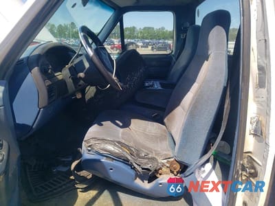 Zdjęcie 7 z 12 samochodu: 1995 FORD F150 VIN:1FTEF14N4SNB67581 - miniatura