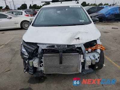 Piąte zdjęcie samochodu w środku: 2023 CHEV BOLT EV 1LT VIN:1G1FW6S05P4127248 - miniatura