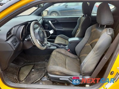 Zdjęcie 7 z 12 samochodu: 2012 SCION TC RELEASE SERIES 7.0 VIN:JTKJF5C75C3029448 - miniatura