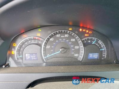 Zdjęcie 9 z 13 samochodu: 2013 TOYOTA CAMRY XLE VIN:4T4BF1FK4DR336854 - miniatura