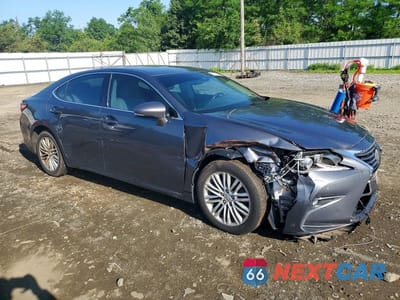 Czwarte zdjęcie samochodu z boku: 2017 LEXUS ES 350 VIN:58ABK1GG9HU069354 - miniatura