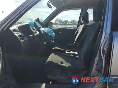 Zdjęcie 7 z 13 samochodu: 2001 HONDA CR-V EX VIN:JHLRD18601C018351 - miniatura