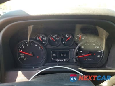 Zdjęcie 9 z 12 samochodu: 2023 GMC SIERRA K1500 VIN:1GTPUAEKXPZ266019 - miniatura