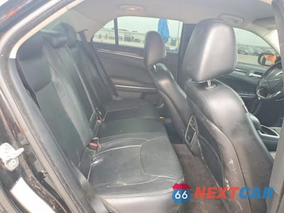 Zdjęcie 10 z 12 samochodu: 2015 CHRYSLER 300 LIMITED VIN:2C3CCAAG4FH779501 - miniatura