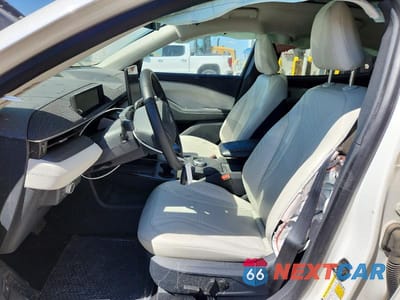 Zdjęcie 7 z 13 samochodu: 2021 FORD MUSTANG MACH-E PREMIUM VIN:3FMTK3SU4MMA43120 - miniatura