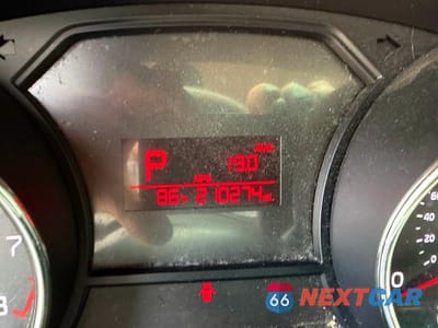 Zdjęcie 8 z 10 samochodu: 2016 KIA SEDONA L VIN:KNDMA5C16G6114169 - miniatura