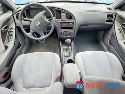 Zdjęcie 8 z 13 samochodu: 2005 HYUNDAI ELANTRA GLS VIN:KMHDN46D75U073334 - miniatura