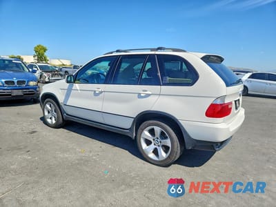 Drugie zdjęcie samochodu z przodu: 2005 BMW X5 4.4I VIN:5UXFB53515LV12444 - miniatura
