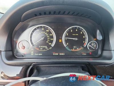 Zdjęcie 9 z 12 samochodu: 2014 BMW 535 I VIN:WBA5B1C53ED484028 - miniatura