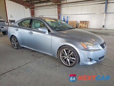 Czwarte zdjęcie samochodu z boku: 2008 LEXUS IS 250 VIN:JTHBK262485066135 - miniatura