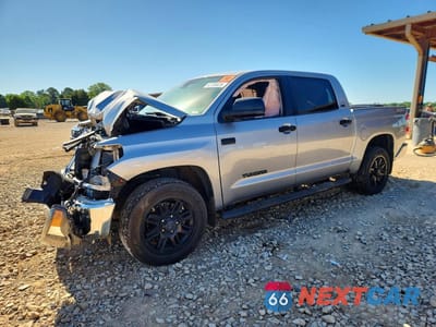 2021 TOYOTA TUNDRA CREWMAX SR5 5TFEY5F10MX273299 - główne zdjęcie licytacji z USA - miniatura