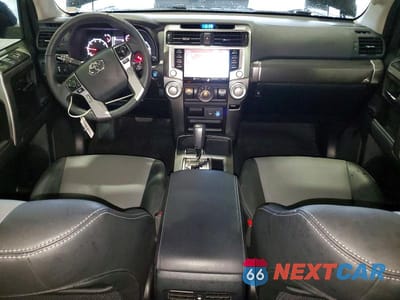 Zdjęcie 8 z 14 samochodu: 2021 TOYOTA 4RUNNER SR5 PREMIUM VIN:JTEFU5JR2M5240356 - miniatura