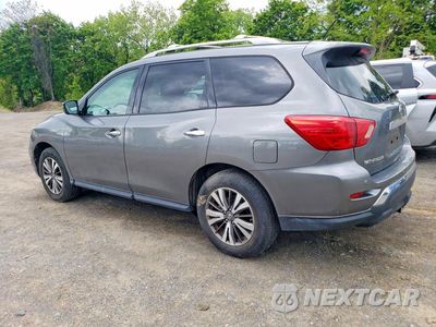 Drugie zdjęcie samochodu z przodu: 2017 NISSAN PATHFINDER SV VIN:5N1DR2MM7HC643595 - miniatura